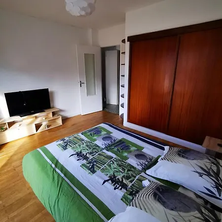 Beau T1 Spacieux, Proche Centre Et Apartman